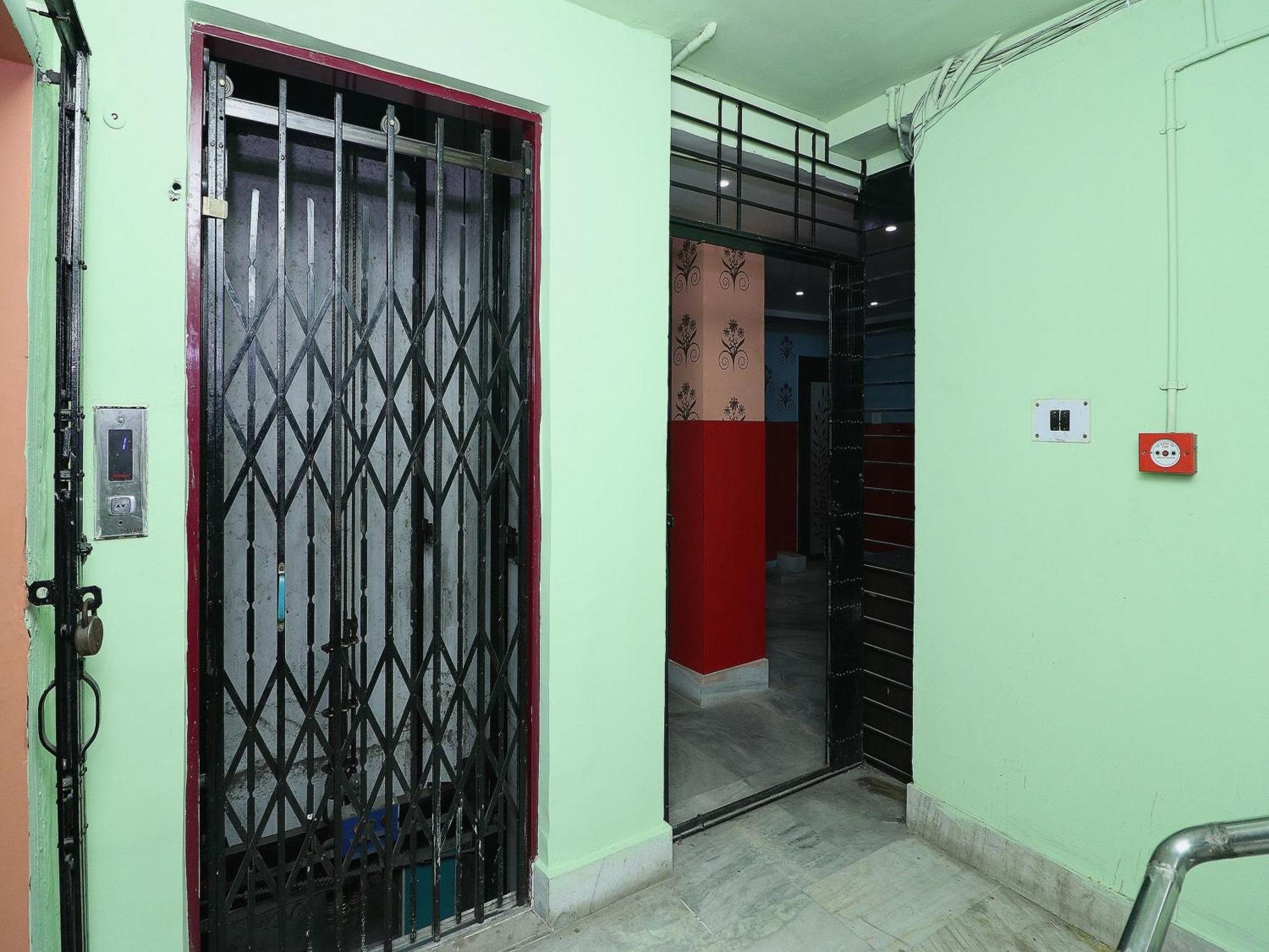 Super Hotel O Jagannath International Near Kolkata Airport Gauripur  Ngoại thất bức ảnh